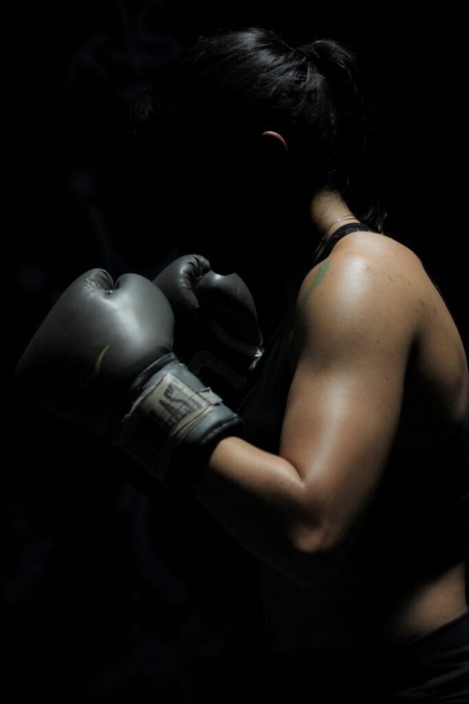 mma workout beginner- kickboxing