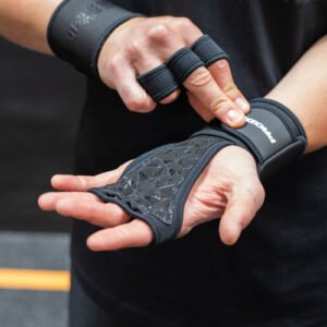Wrist wraps for bench pressing